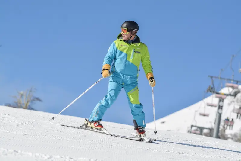 Clase de esquí principiantes pista 63
